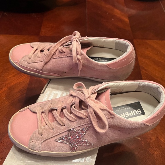 Golden Goose Super Star Classic Pink Suede Sz 40 - Picture 1 of 6